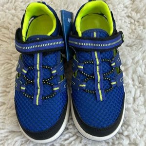 Stride Rite water sneakers